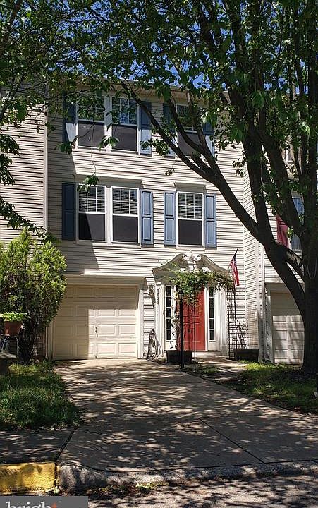 1st image of 9038 Falcon Glen Ct