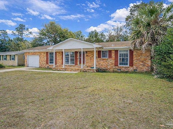 2nd image of 3815 Summer Dr