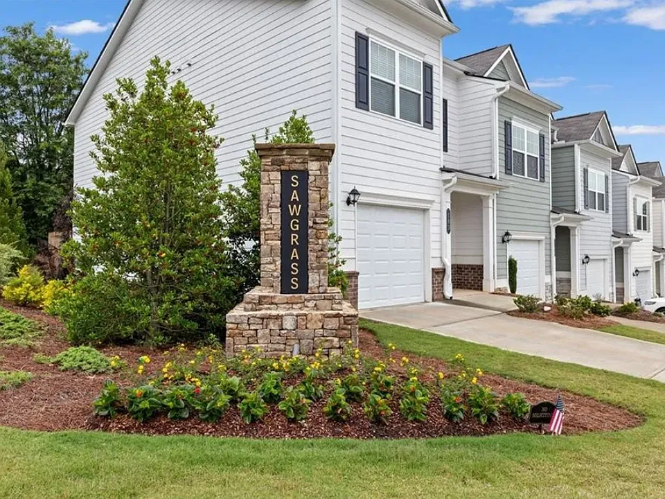 105 Sawgrass Dr