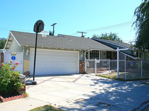 3rd image of 22358 Cantara St