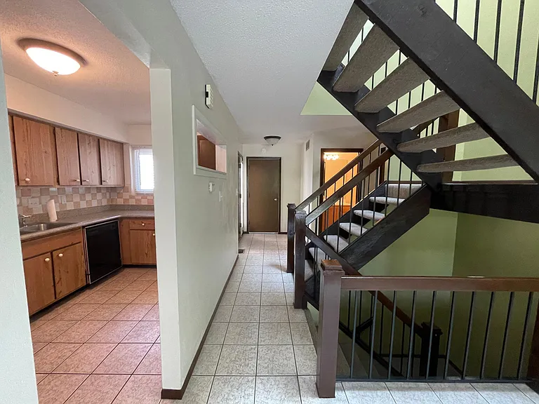 1811 Tawny Ash Dr — Photo 15