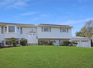 9 Parsons Rd, East Brunswick, NJ 08816