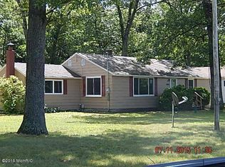 5886 Whitehall Rd, Whitehall, MI 49461