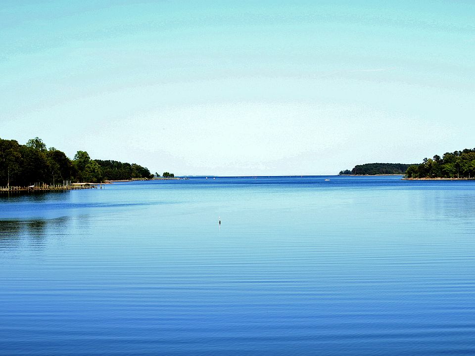 Picturesque view 
