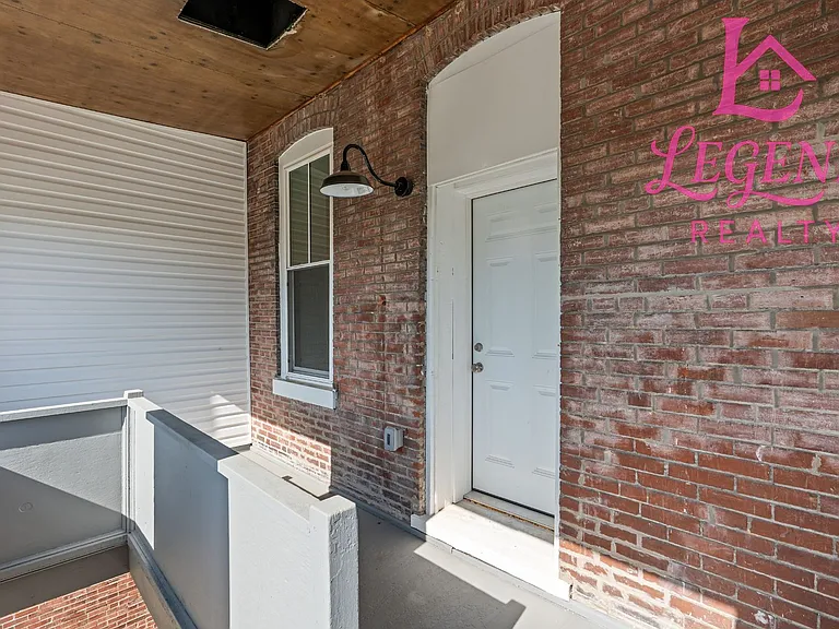 4138 Iowa Ave — Photo 19