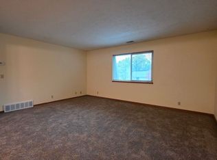 2665 N 93rd St APT 301, Omaha, NE 68134