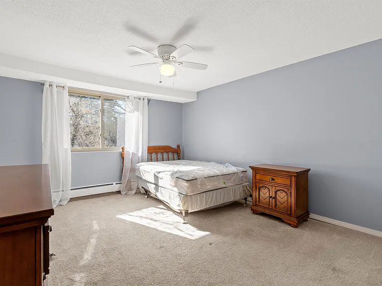 132 English Village Rd #304 — Photo 20