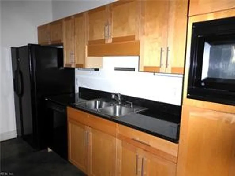 500 Granby St #2D — Photo 12
