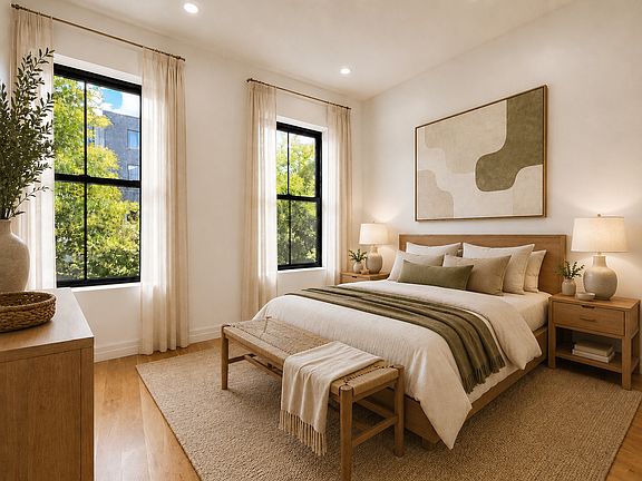4th image of 154 Grattan St APT 2A