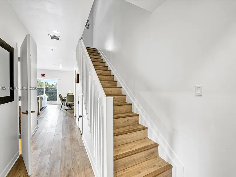 170 NE 158th St #2 — Photo 51