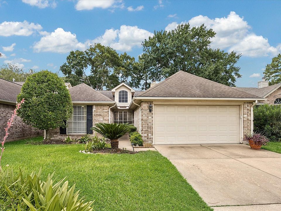 1st image of 12906 Sandri Ln