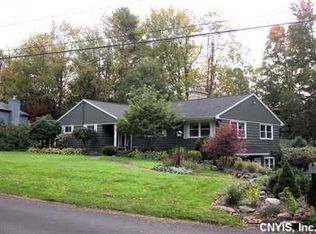 127 Woodspath Rd, Liverpool, NY 13090