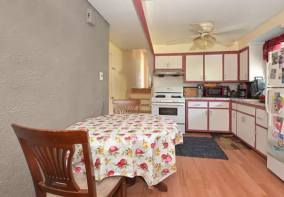 4th image of 2604 E 24th St