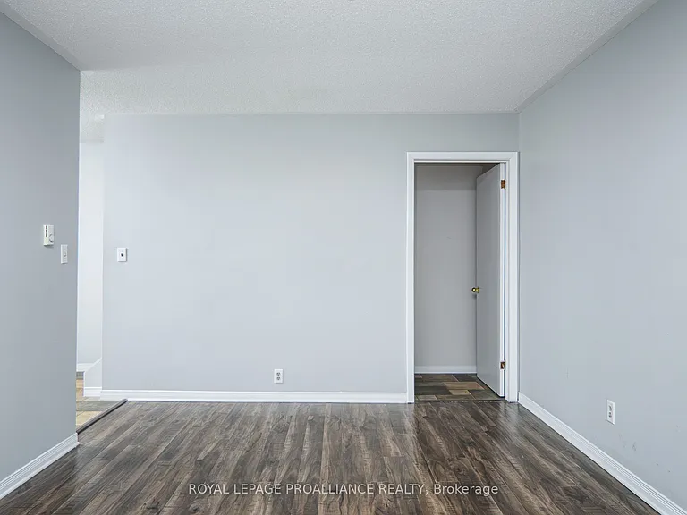 22 Pitt St #19 — Photo 17