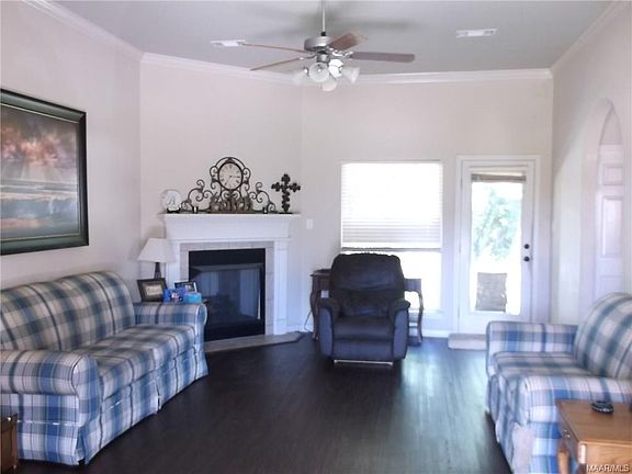3rd image of 1315 Kingston Oaks Dr
