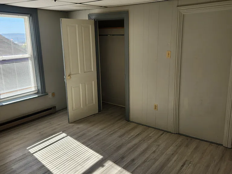 35 S 2nd St #4 — Photo 11