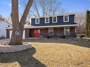 2512 Bittersweet Ave, Green Bay, WI 54301