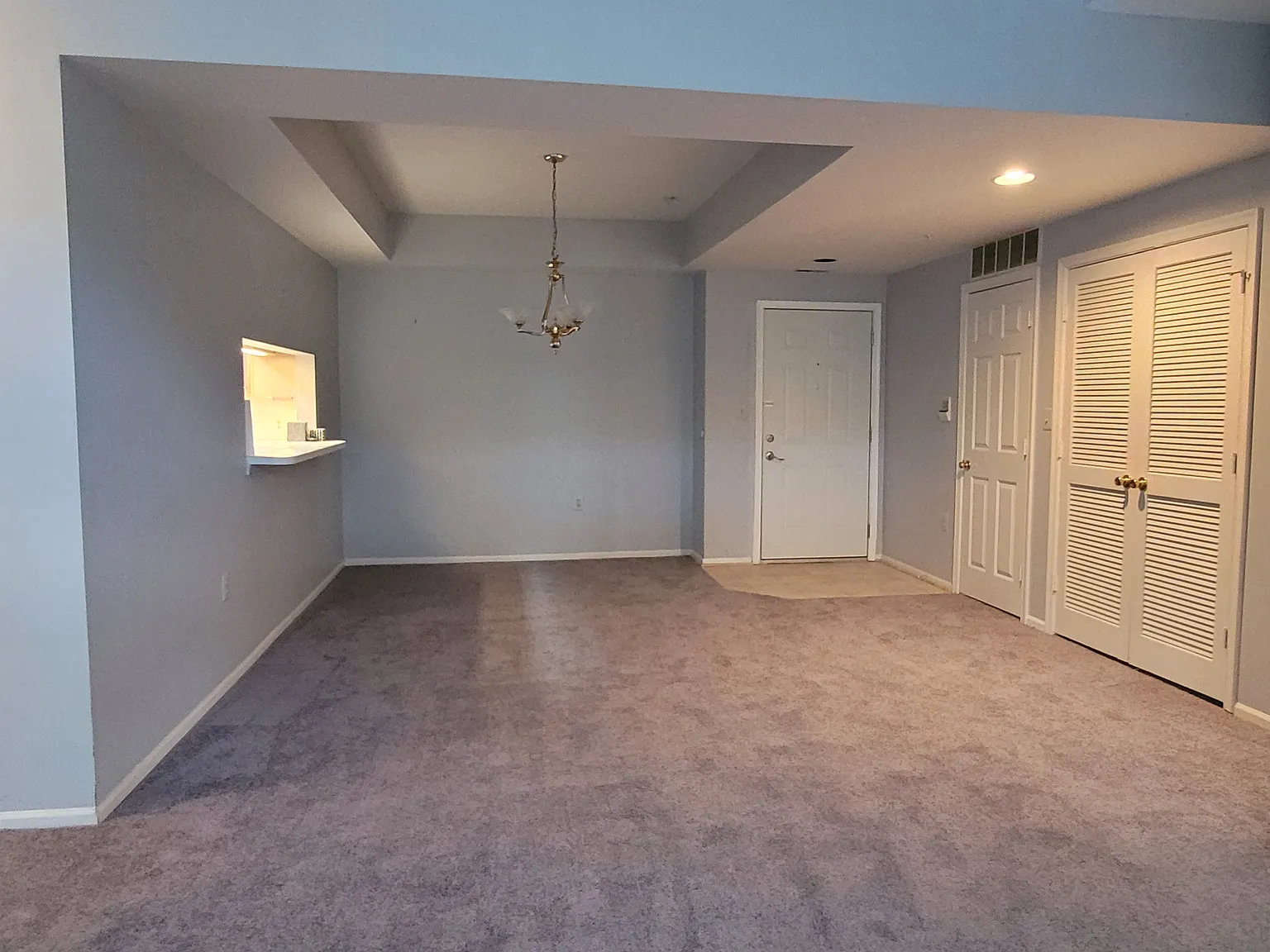 3 bed, 1397 sqft, $2,458 — Photo 4