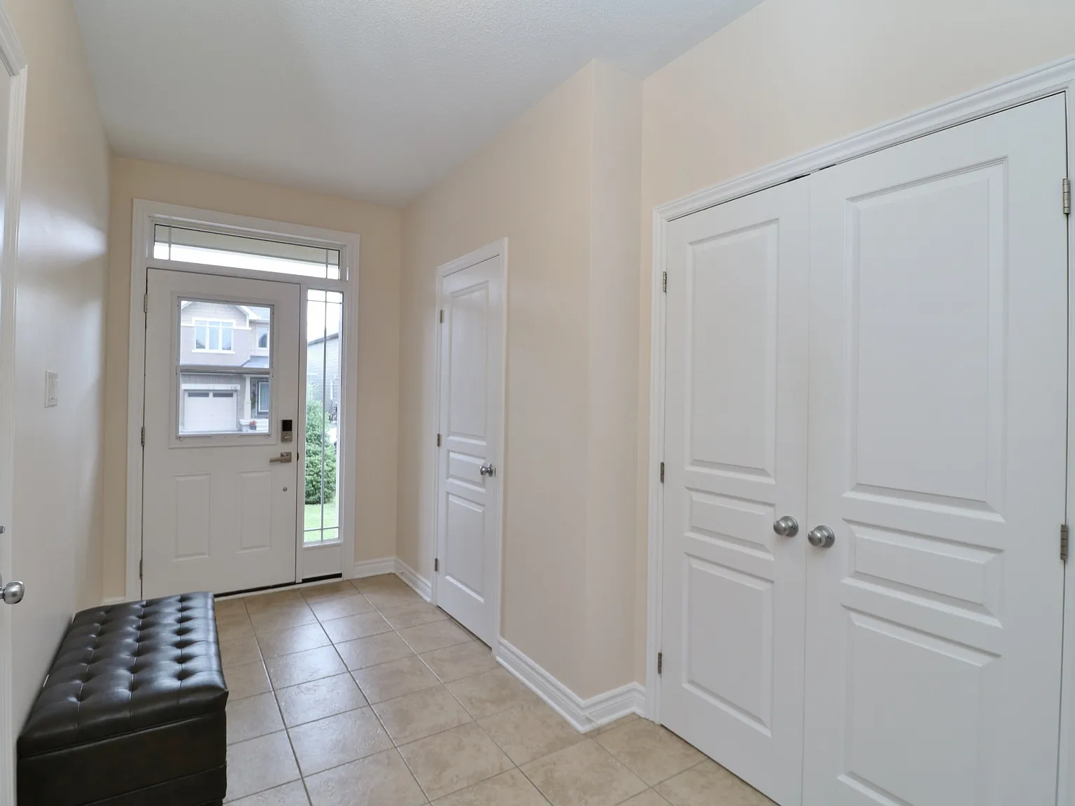 219 Gossamer St — Photo 2