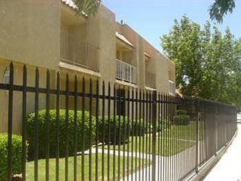 4th image of 44200 Kingtree Ave Unit 7