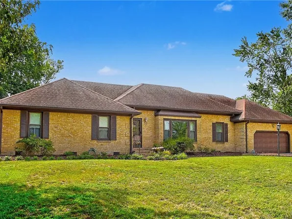 636 Basilica Ct, Virginia Beach, VA 23464