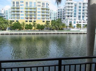 3135 NE 184th St APT 2204, Aventura, FL 33160