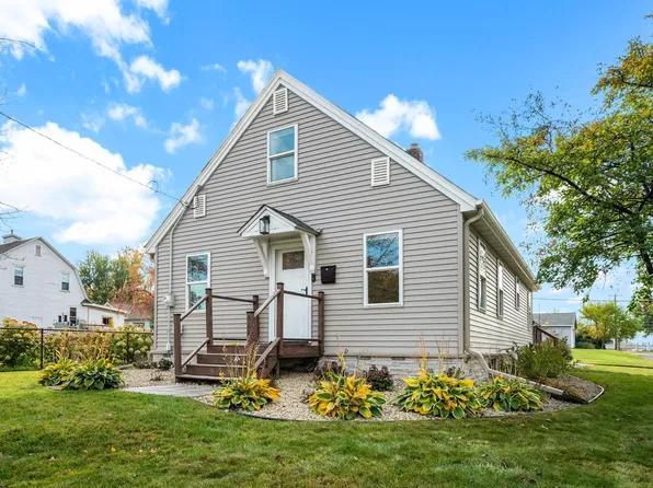 468 1st Ave SW, Forest Lake, MN 55025