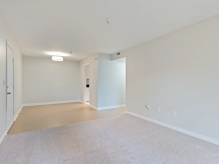 110 Acklen Park Dr #103 — Photo 4