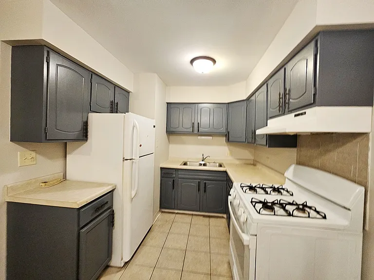 865 Westmoreland Dr #19 — Photo 5