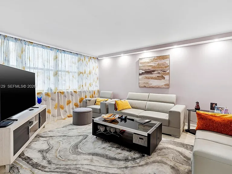 1400 S Ocean Dr #802 — Photo 11