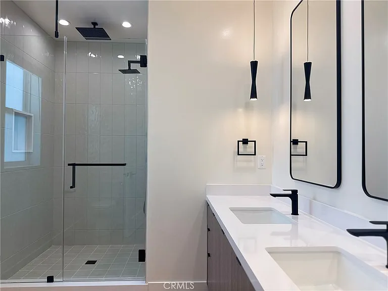 4121 Lafayette Pl #D — Photo 7