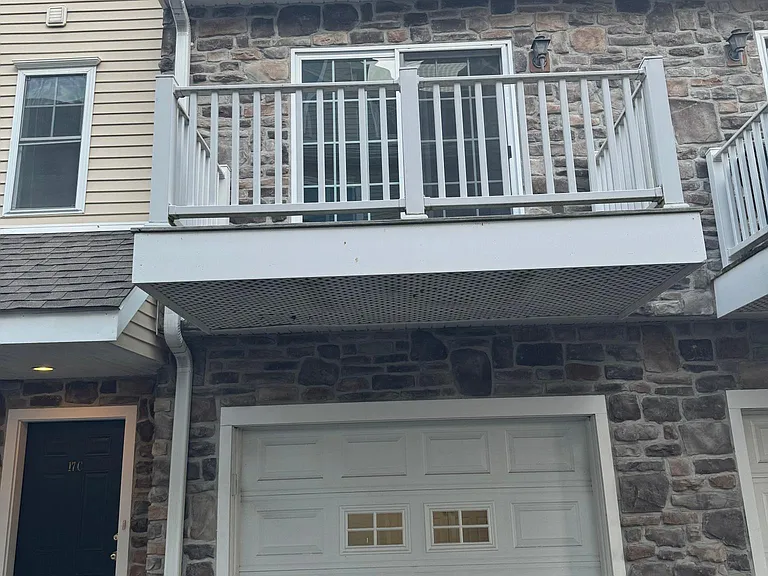 85 Camp Ave #17C — Photo 6