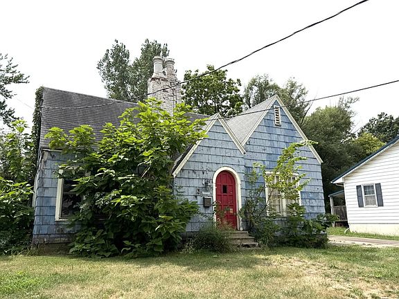 3rd image of 1208 Jackson St