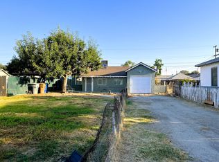 704 Lincoln Ave, Bakersfield, CA 93308