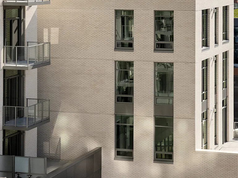 Liberty Harbor East — Photo 37