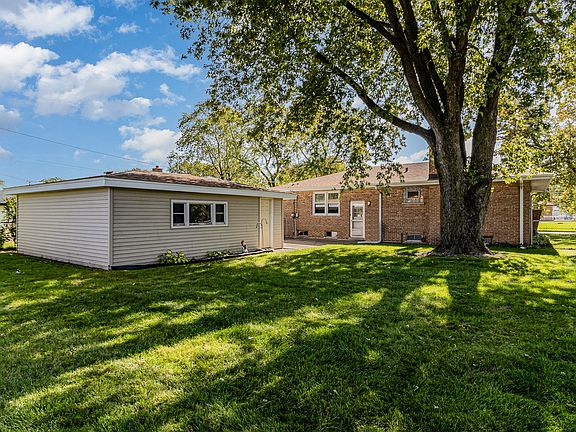 2nd image of 246 E 171st Pl