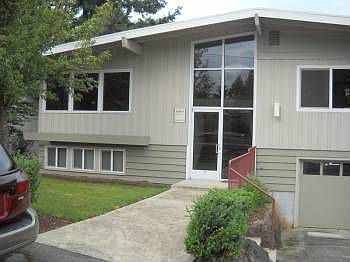 5th image of 11542 NE 21st St