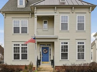 25013 Owl Creek Dr, Aldie, VA 20105