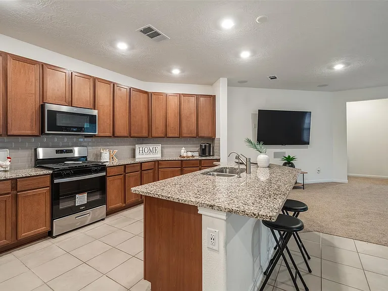 6218 Morning Fern Ln — Photo 7
