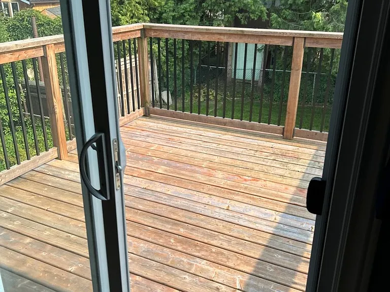 410 Admiral St — Photo 2
