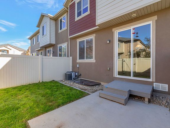 2nd image of 3138 W Manor View Dr
