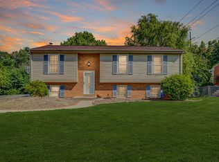 3714 Janney Ln, Roanoke, VA 24018