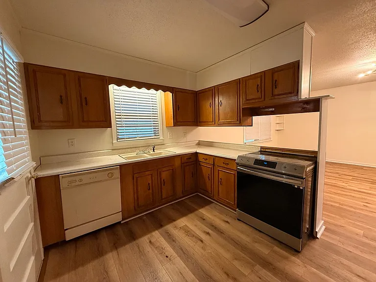10 Ridgeview Dr — Photo 7