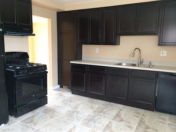 Kathryn kitchen 2