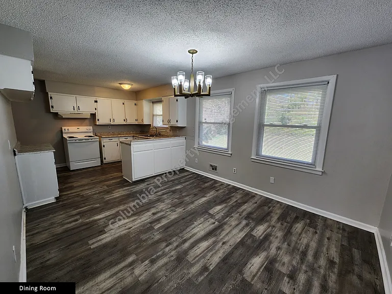 3417 Truman St — Photo 11