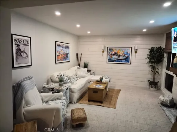 28121 Highridge Rd, Rancho Palos Verdes, CA 90275