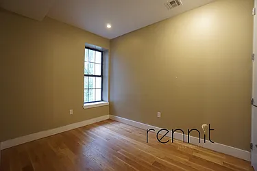 Rented by Rennit Inc.