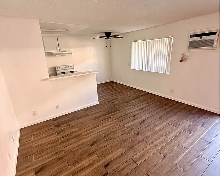 38604 10th St E #15 — Photo 19