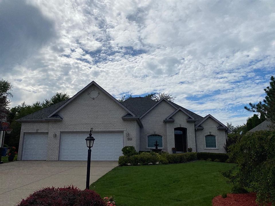 1st image of 10636 Erie Dr W