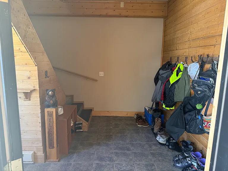 Mudroom/entrance